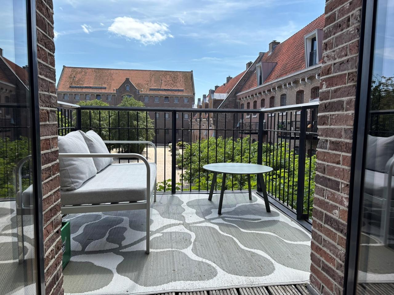 Furnished Loft on Oostereiland - Image 5