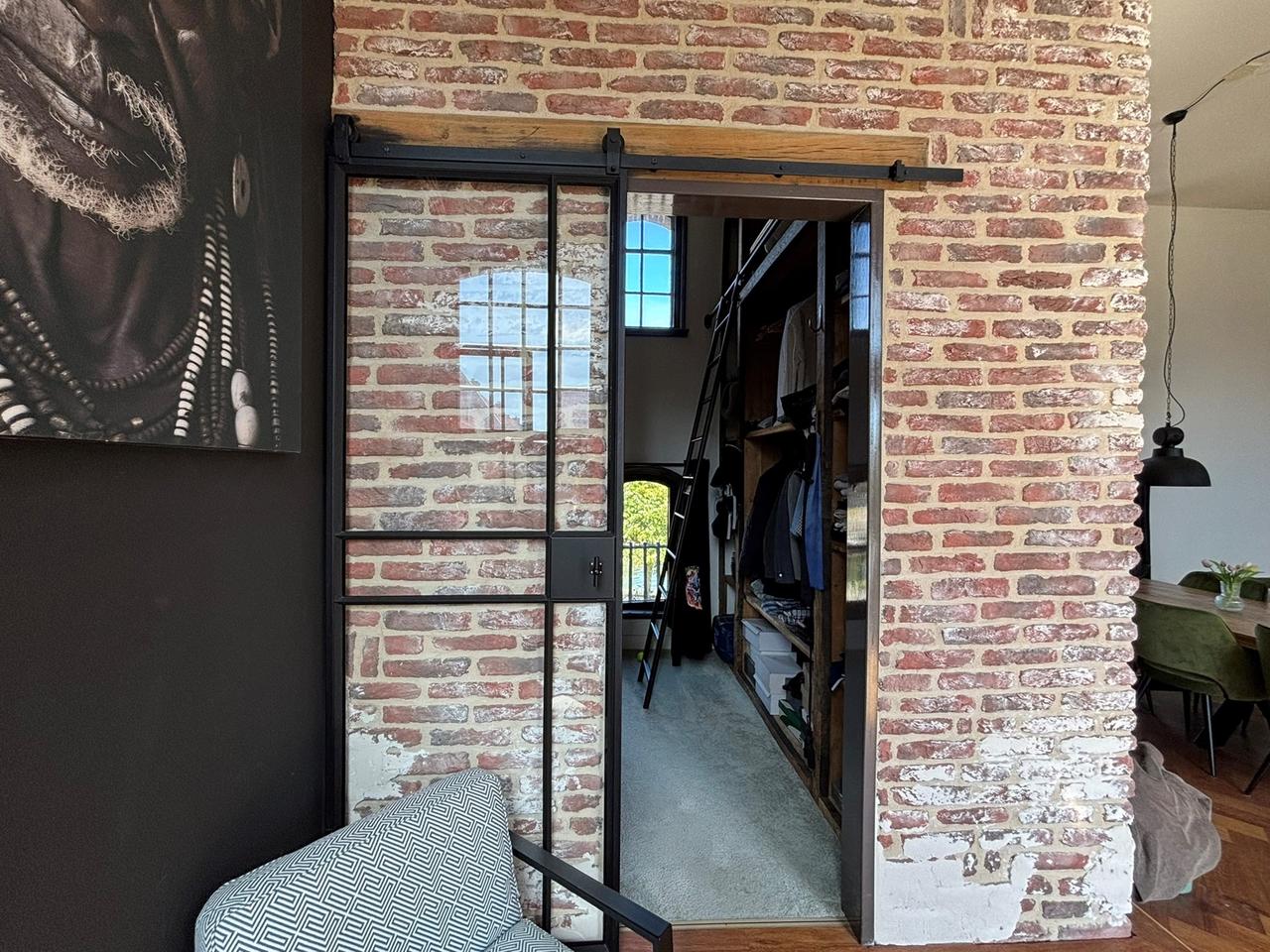 Furnished Loft on Oostereiland - Image 9