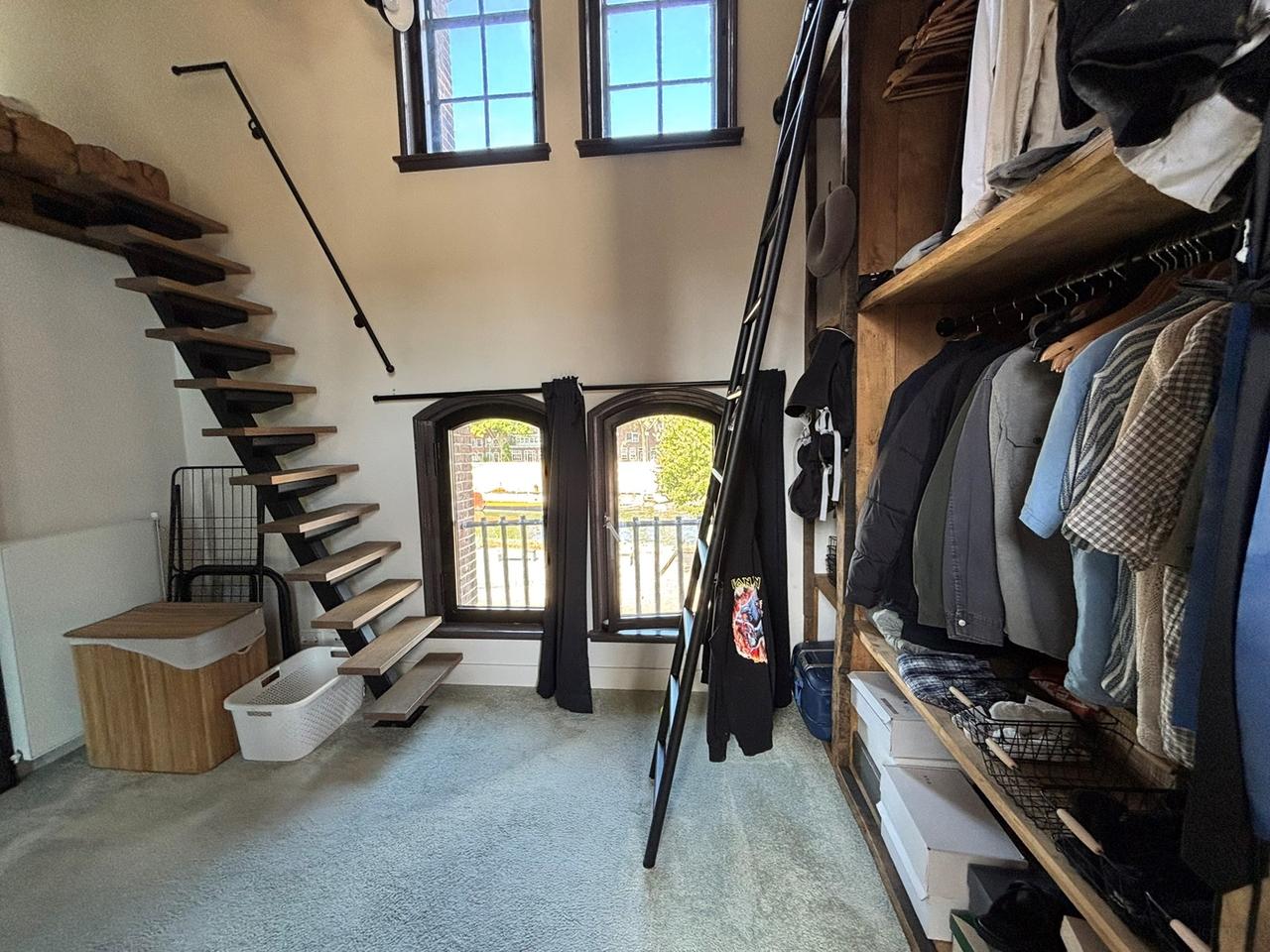 Furnished Loft on Oostereiland - Image 11
