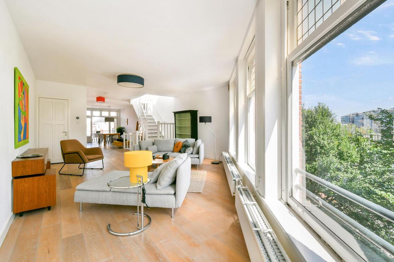 Waterfront Duplex with Terrace - Image 4
