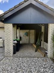 Detached Bungalow with Garden in Odiliapeel - Image 4