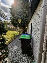 Detached Bungalow with Garden in Odiliapeel - Image 12