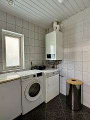 Detached Bungalow with Garden in Odiliapeel - Image 23