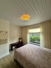 Detached Bungalow with Garden in Odiliapeel - Image 43