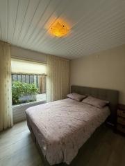 Detached Bungalow with Garden in Odiliapeel - Image 47