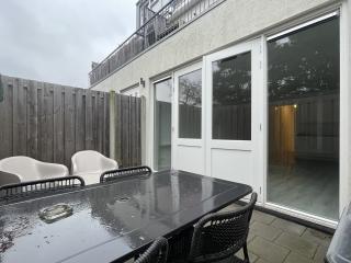 New 1-Bedroom Apartment with Terrace - Image 6