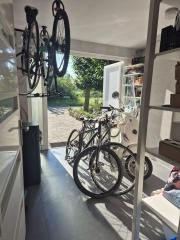 Eindwoning met verwarmd zwembad in Uden - Afbeelding 8