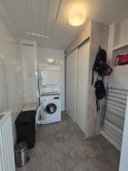 Eindwoning met verwarmd zwembad in Uden - Afbeelding 27