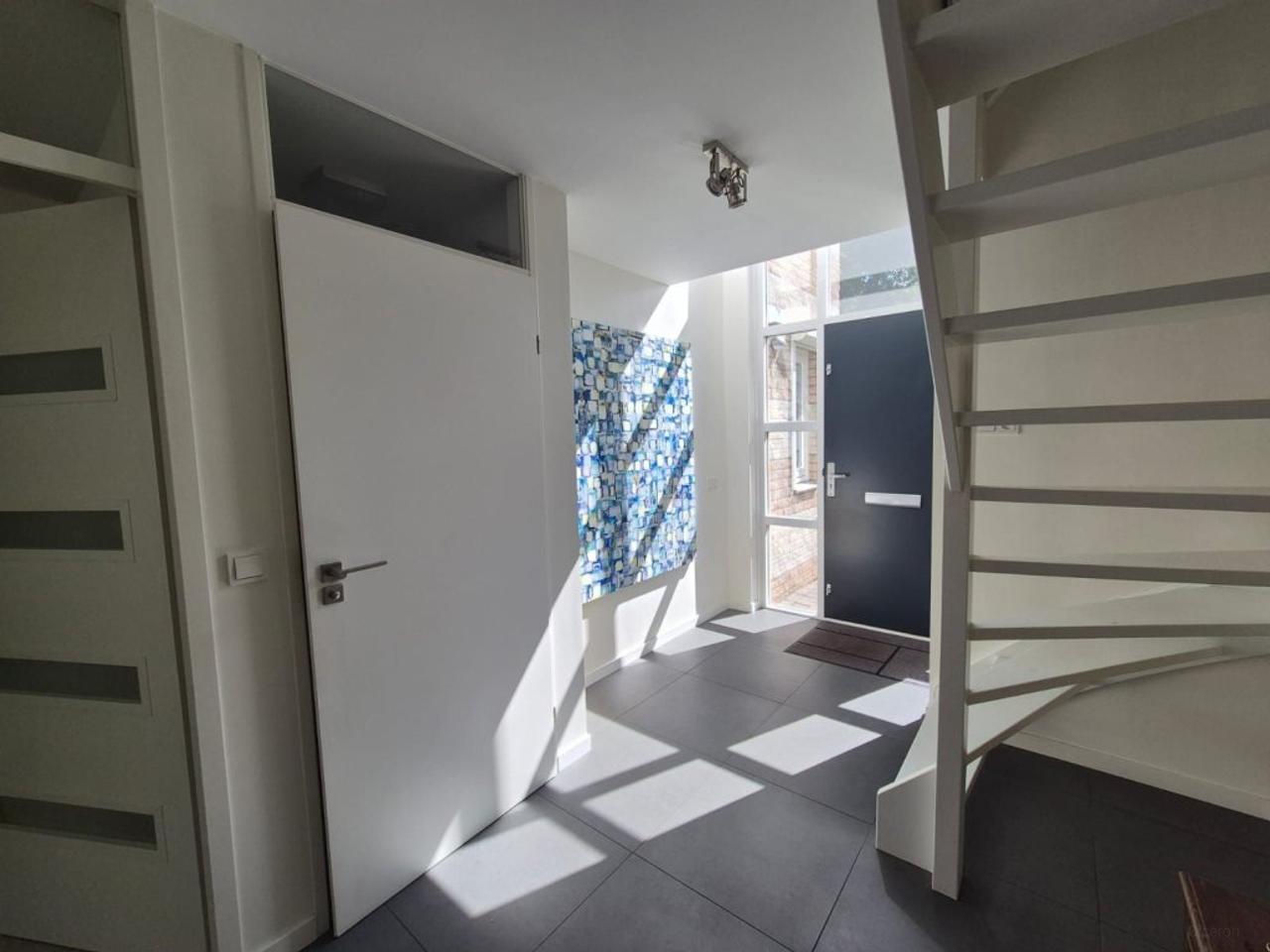 Eindwoning met verwarmd zwembad in Uden - Afbeelding 33