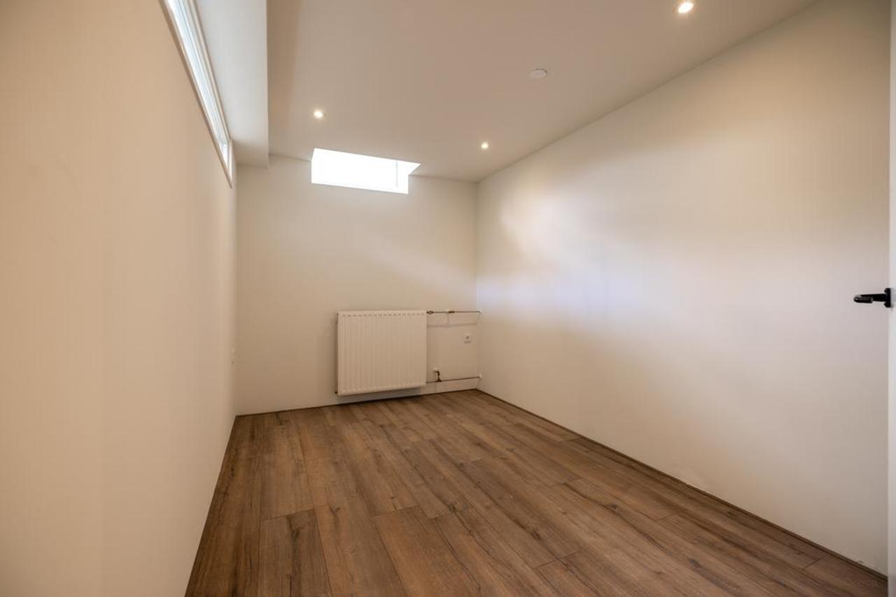 Gemeubileerd 4-kamer appartement in Bergpolder - Afbeelding 29