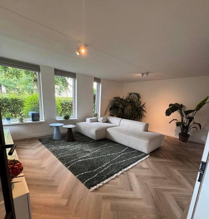 142 m² hoekwoning met tuin en dakterras - Afbeelding 2