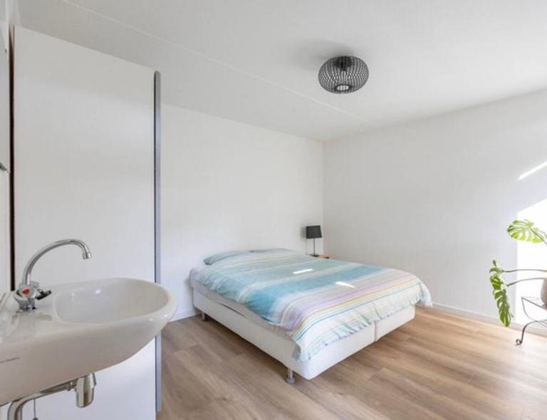 142 m² hoekwoning met tuin en dakterras - Afbeelding 8