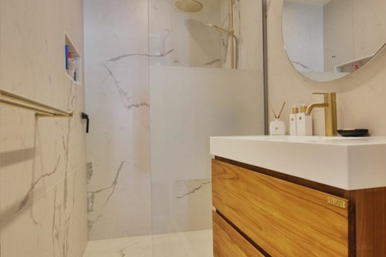 Benedenwoning met zonnige tuin in de Jordaan - Afbeelding 5