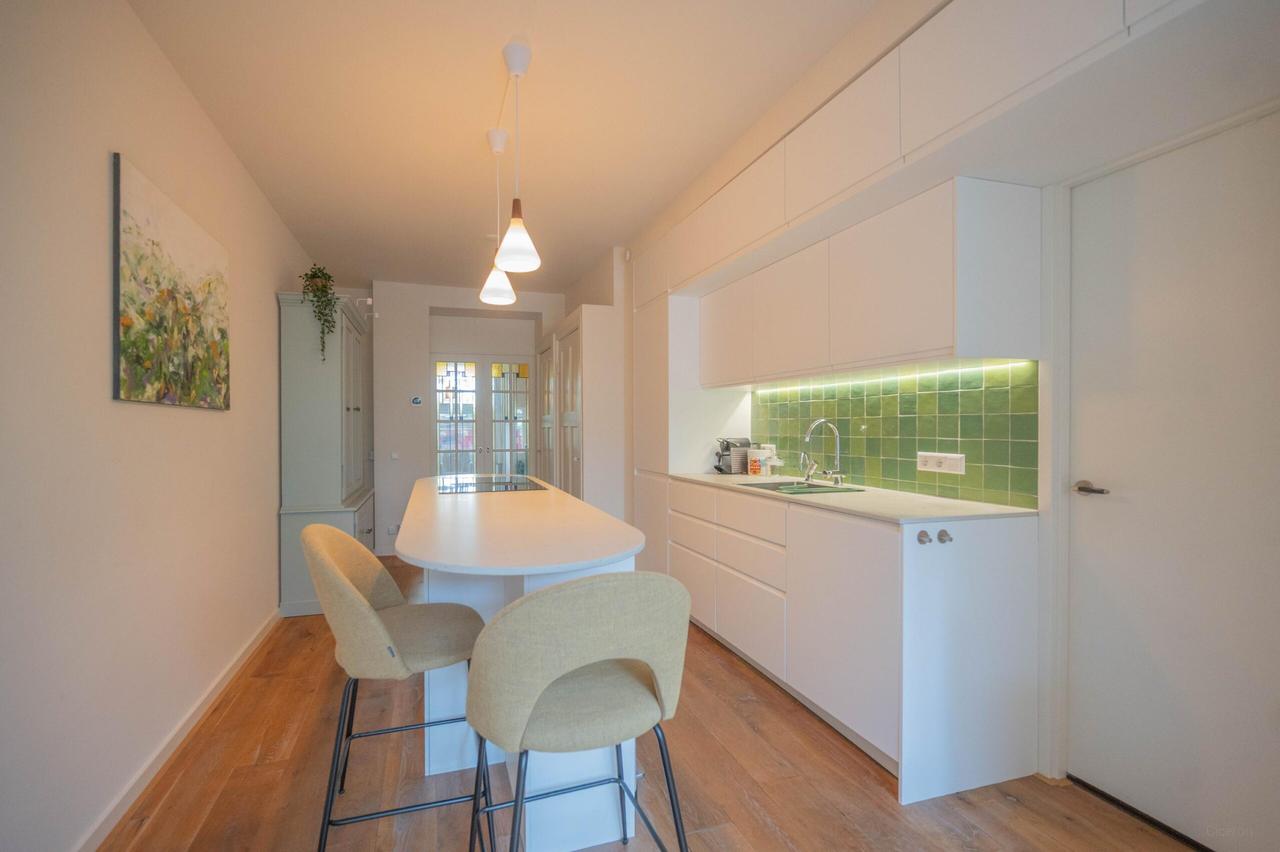 Gemeubileerd 3-kamerappartement met tuin - Afbeelding 1