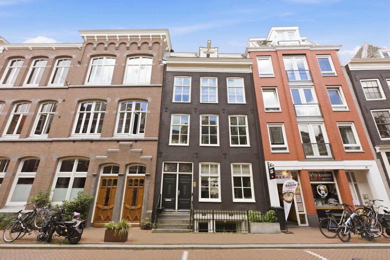 Groot zonneterras in hartje Amsterdam - Afbeelding 1