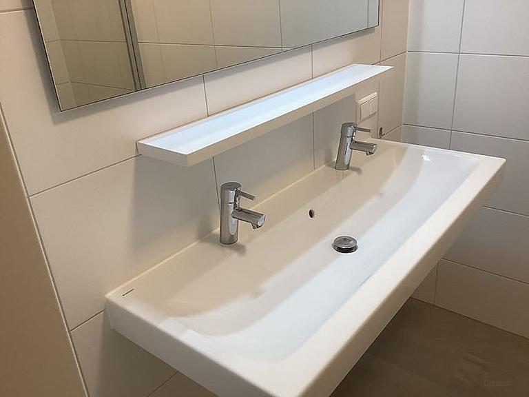 New Apartment with Balcony near Utrecht Central Station - Image 5