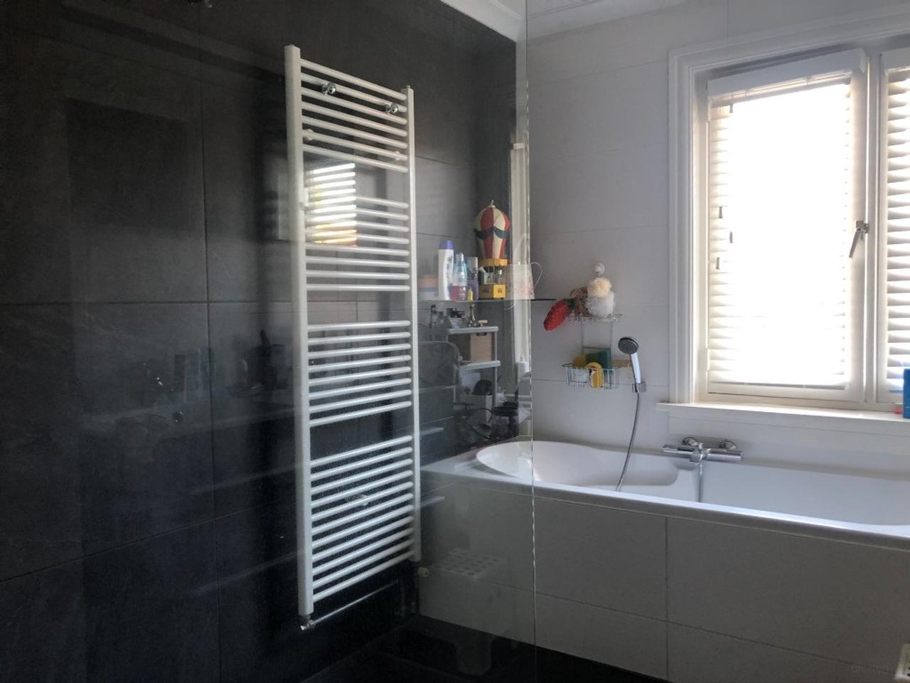 154 m² met vijf slaapkamers in Eindhoven - Afbeelding 8