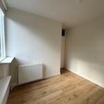 108 m² House with 4 Bedrooms - Image 6