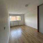 108 m² House with 4 Bedrooms - Image 9