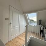 108 m² House with 4 Bedrooms - Image 12