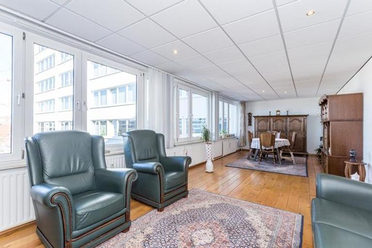 72 m² apartment with elevator in City Center - Image 8