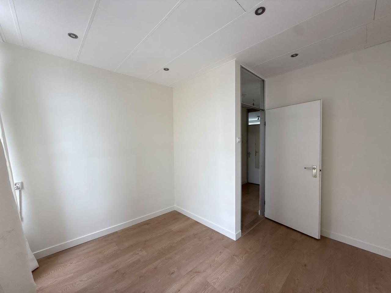 Licht 3-kamerappartement aan de Overtoom - Afbeelding 14