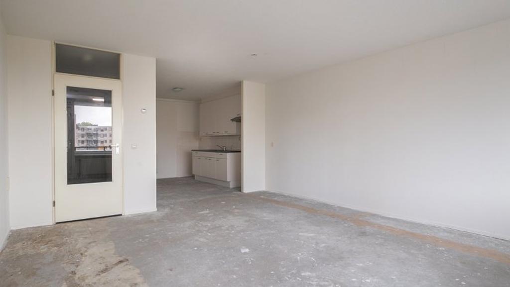 75 m² appartement met balkon in Slotervaart - Afbeelding 3