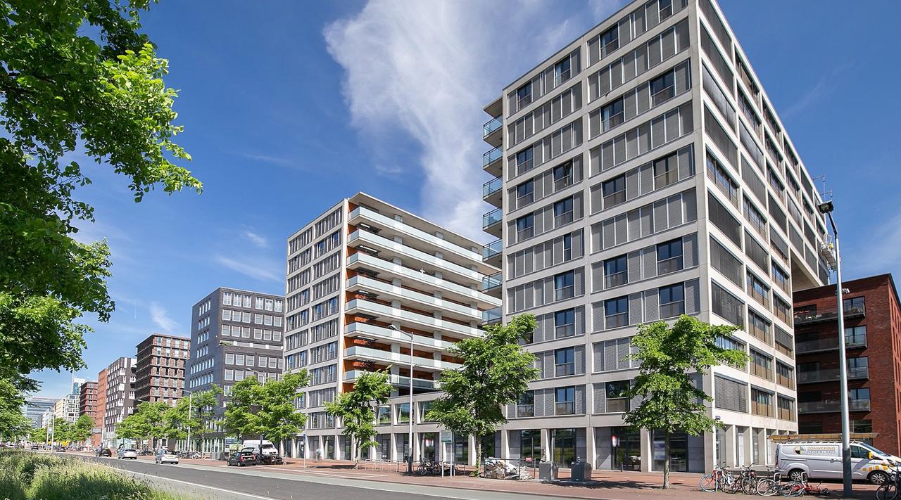 83 m² appartement met balkon in Slotervaart - Afbeelding 2
