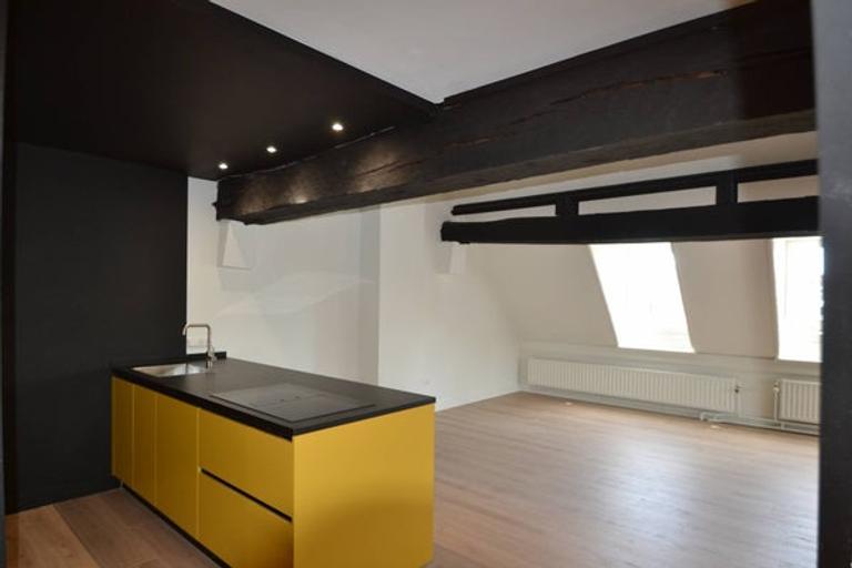 Quiet 165 m² loft in the heart of Maastricht - Image 7