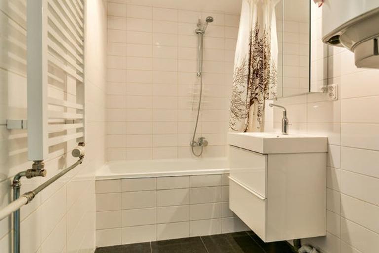 Quiet 165 m² loft in the heart of Maastricht - Image 16
