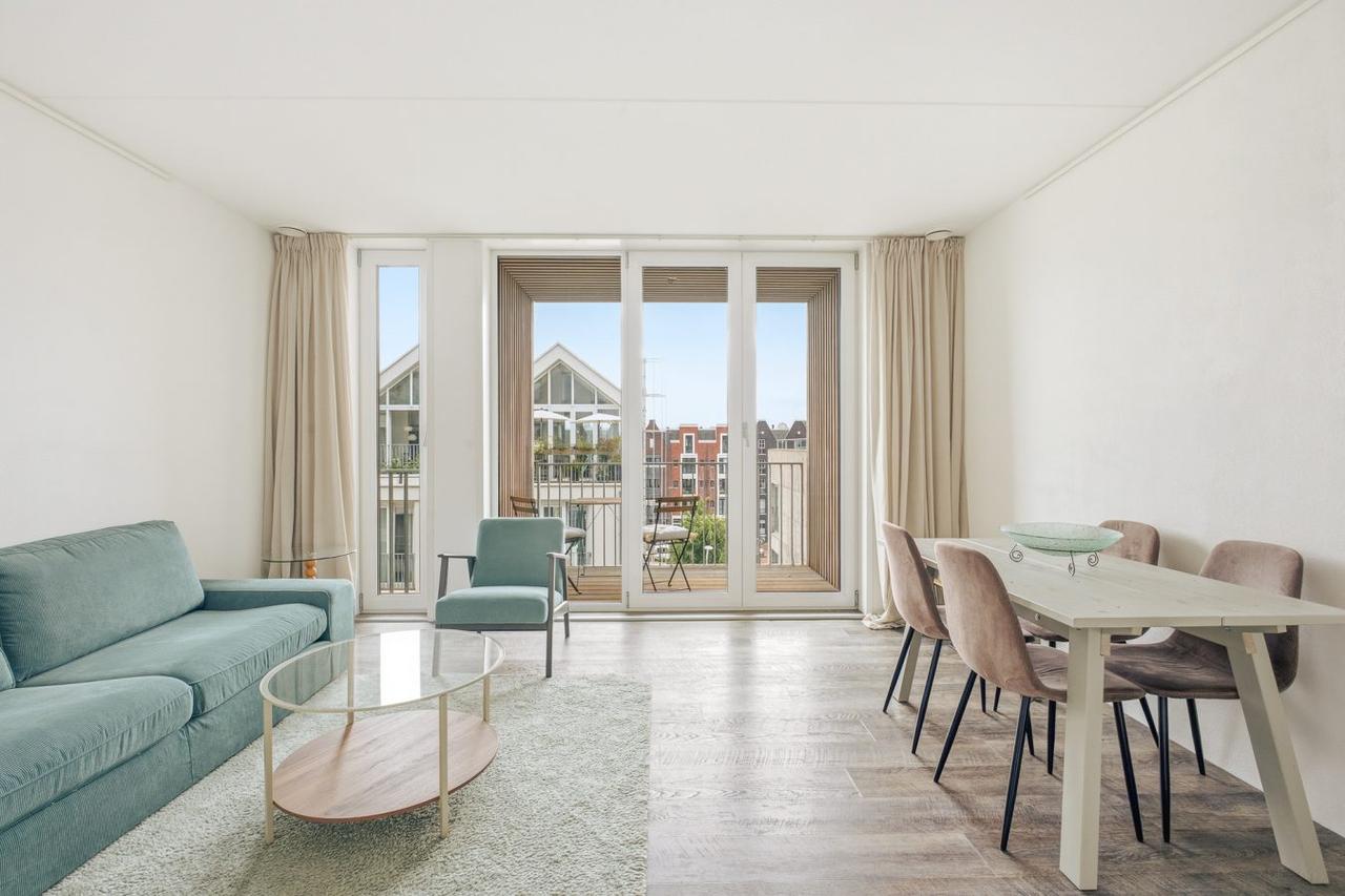 Licht 3-kamerappartement met uitzicht - Afbeelding 1