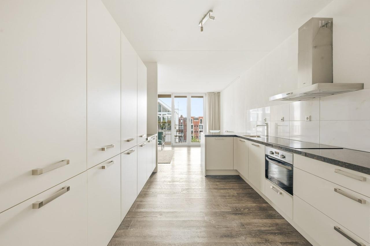 Licht 3-kamerappartement met uitzicht - Afbeelding 6