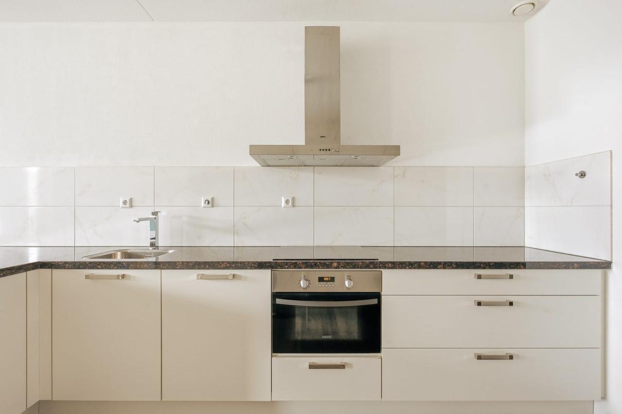Licht 3-kamerappartement met uitzicht - Afbeelding 7