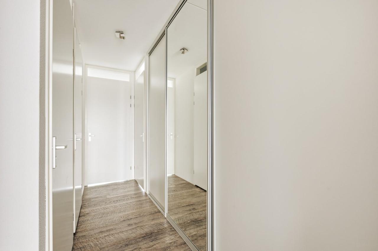 Licht 3-kamerappartement met uitzicht - Afbeelding 9
