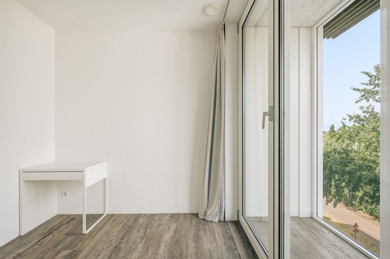 Licht 3-kamerappartement met uitzicht - Afbeelding 12