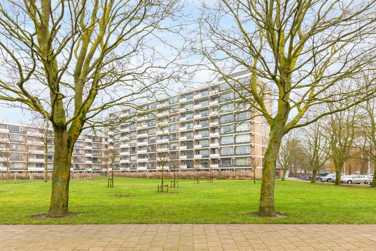 107 m² wonen met uitzicht over Diemen - Afbeelding 1