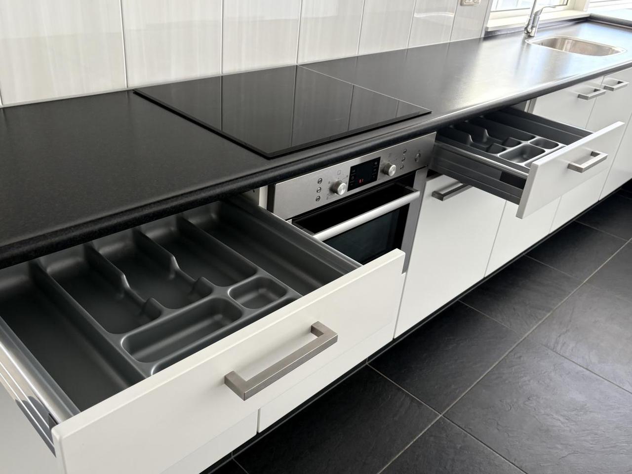 170 m² of living space with large roof terrace in Ospel - Image 9