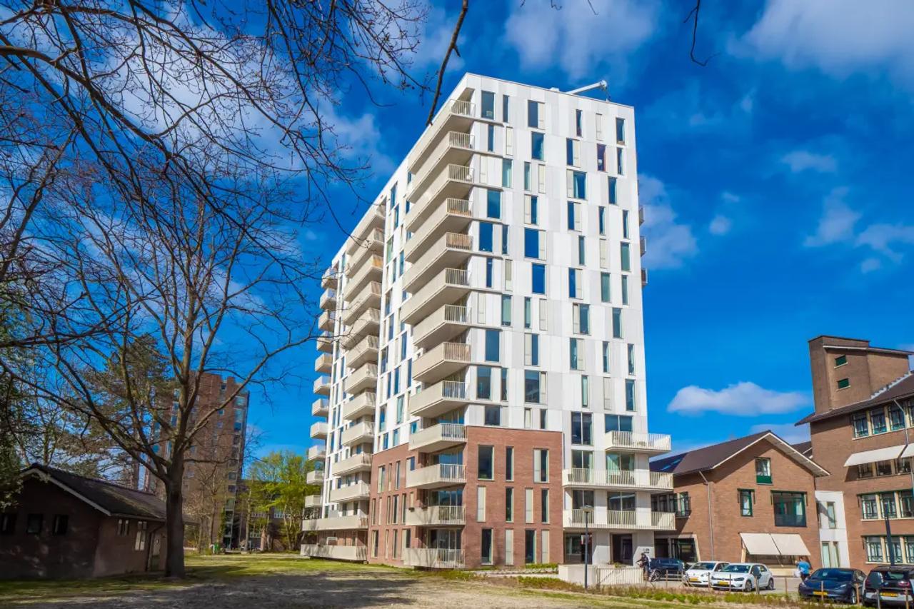 105 m² en twee slaapkamers in Leiden - Afbeelding 2