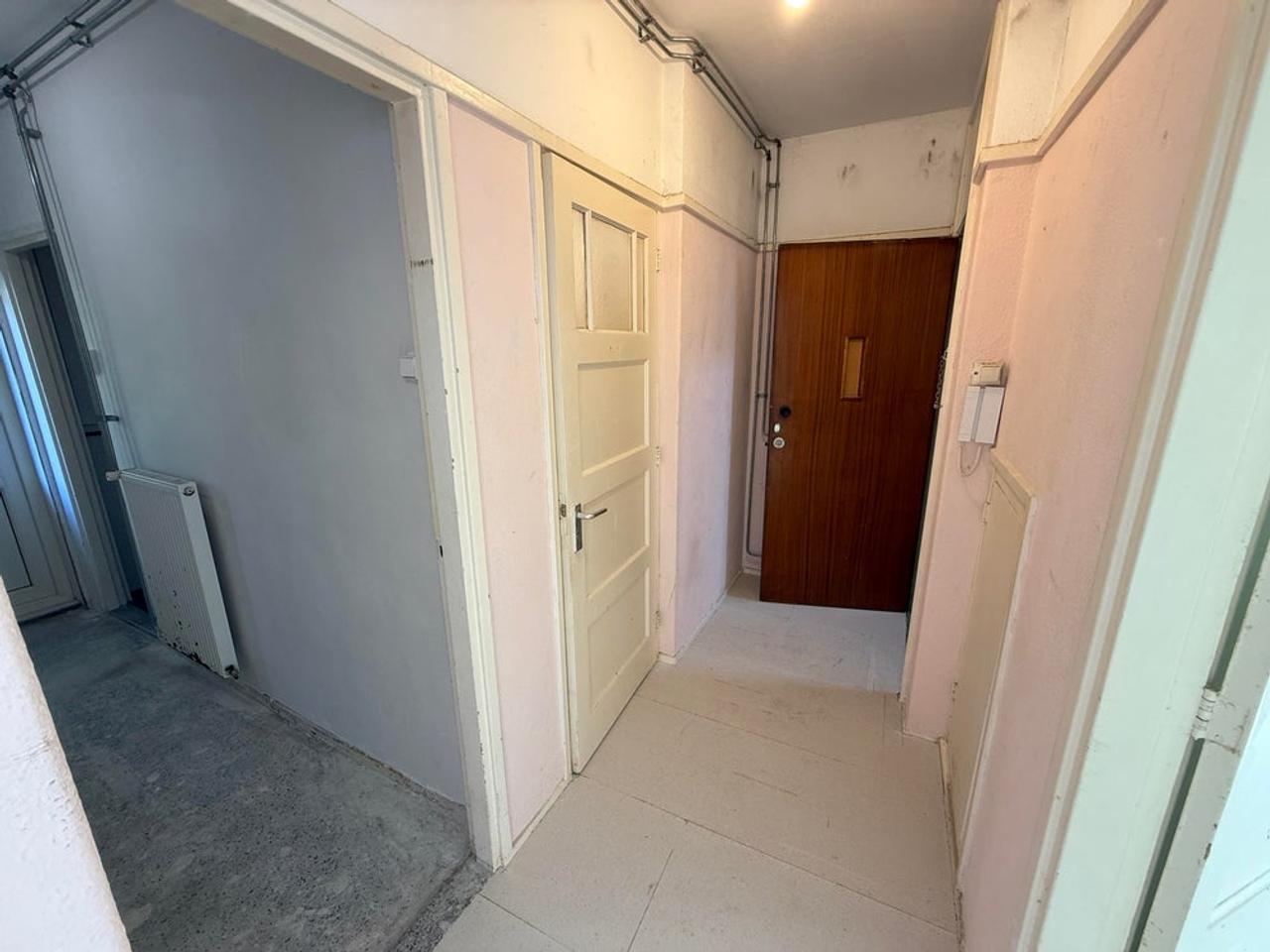 Large garden with 3-room apartment in Carnisse - Image 3