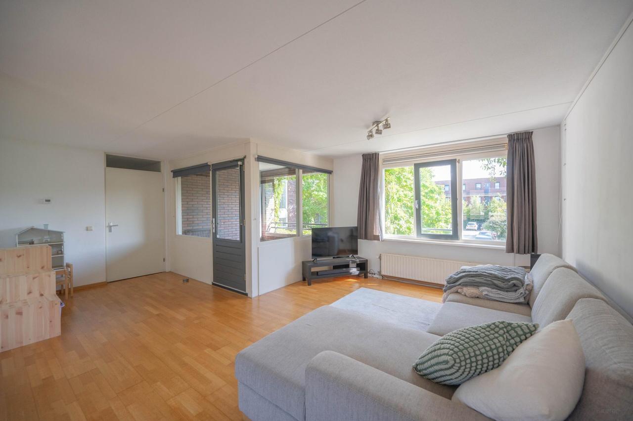 South-Facing Balcony & 3 Bedrooms in Utrecht - Image 1