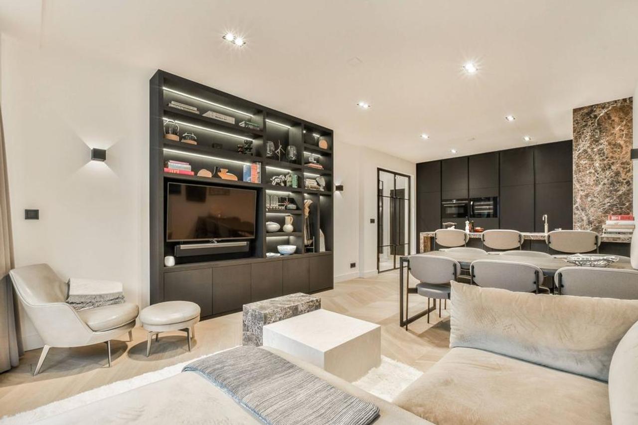 Gemeubileerd wonen met balkon aan de Vondelstraat - Afbeelding 5