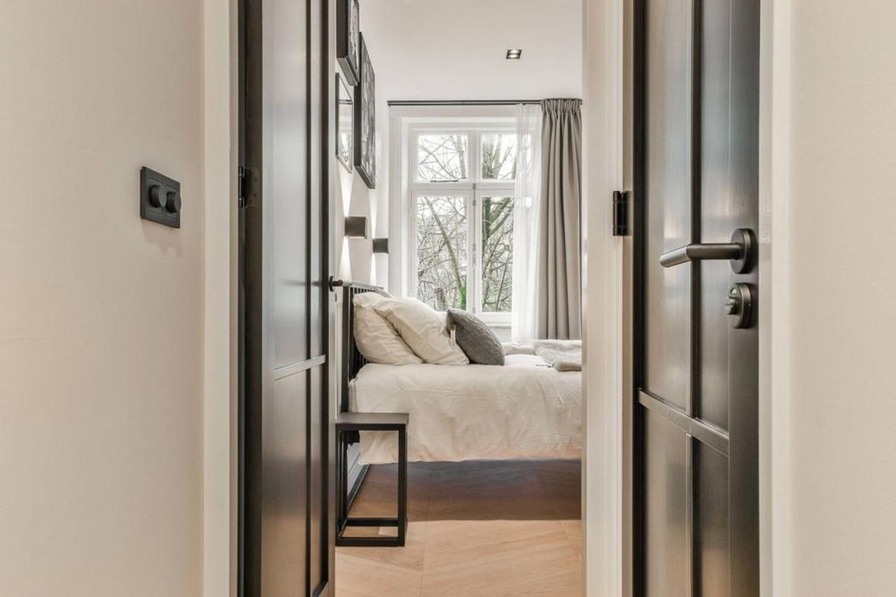 Gemeubileerd wonen met balkon aan de Vondelstraat - Afbeelding 10