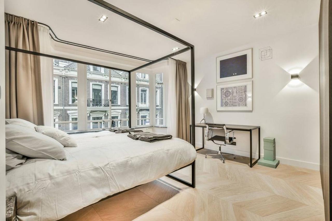 Gemeubileerd wonen met balkon aan de Vondelstraat - Afbeelding 11