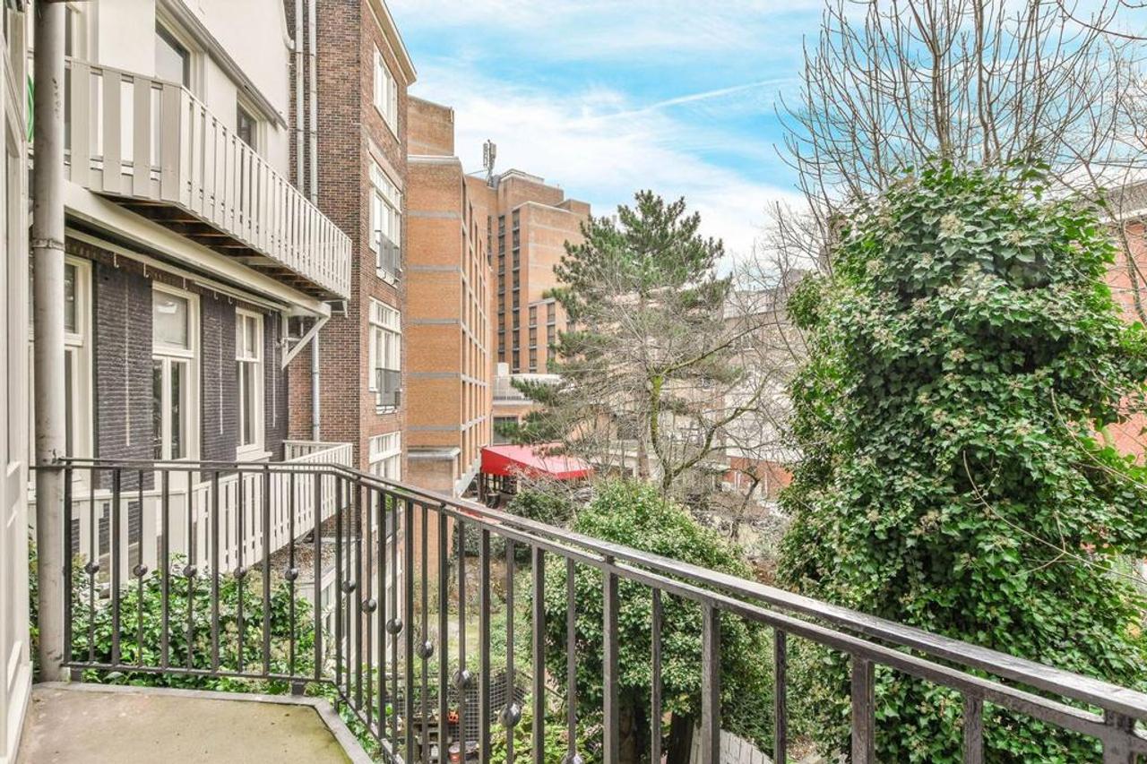 Gemeubileerd wonen met balkon aan de Vondelstraat - Afbeelding 14