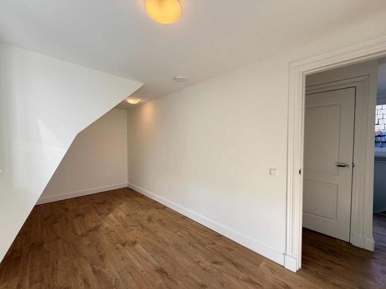 158 m² en zes slaapkamers in Middelland - Afbeelding 35