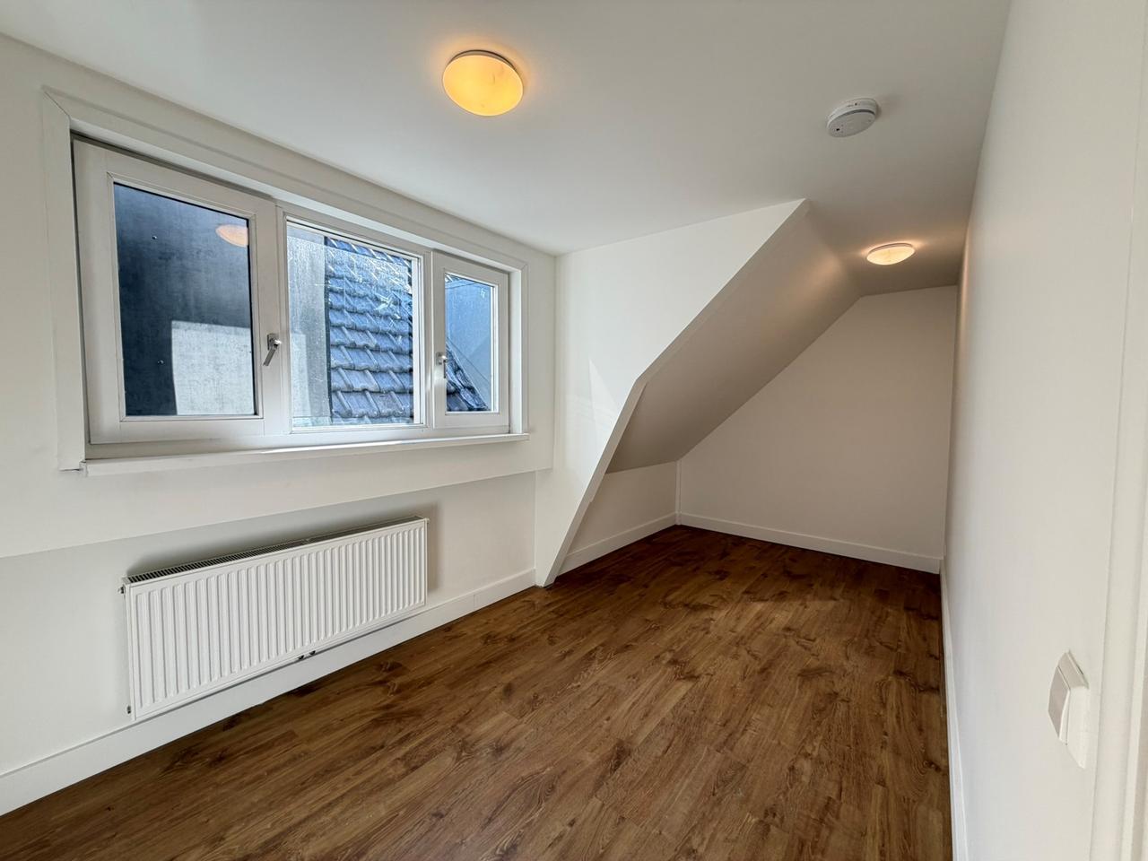 158 m² en zes slaapkamers in Middelland - Afbeelding 37
