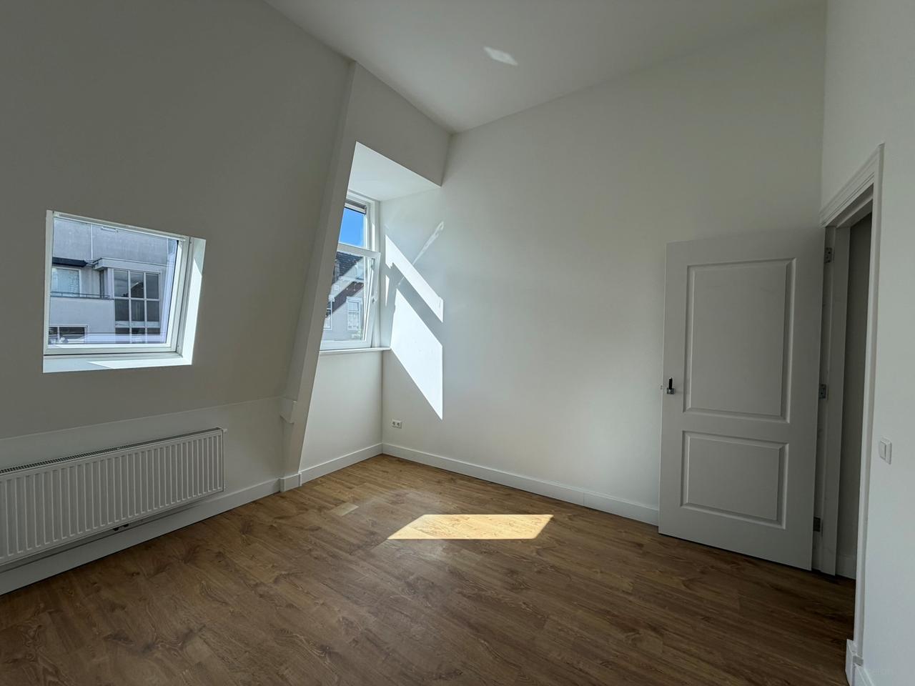 158 m² en zes slaapkamers in Middelland - Afbeelding 47