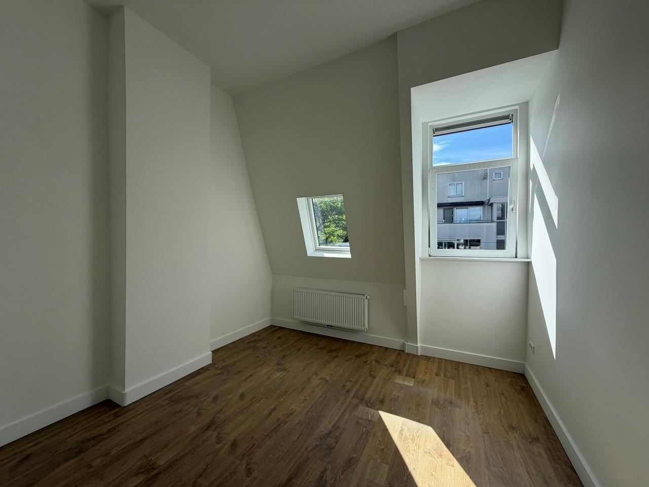 158 m² en zes slaapkamers in Middelland - Afbeelding 48