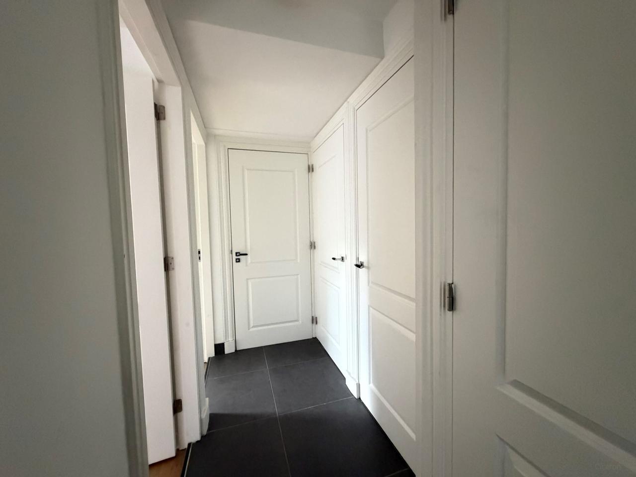 129 m² and five bedrooms in Rotterdam North - Image 13
