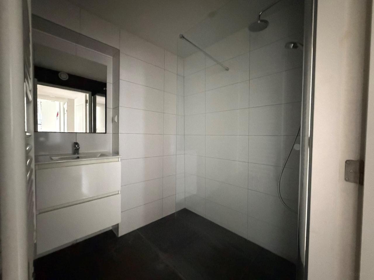 129 m² and five bedrooms in Rotterdam North - Image 24